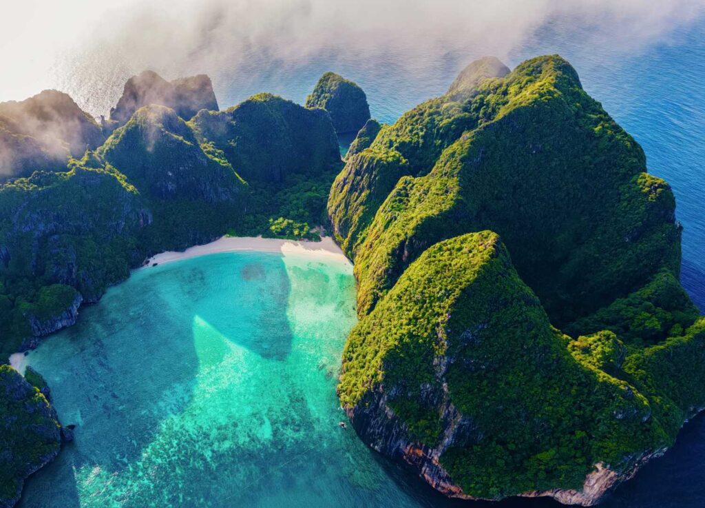 Maya Bay, Isole Phi Phi